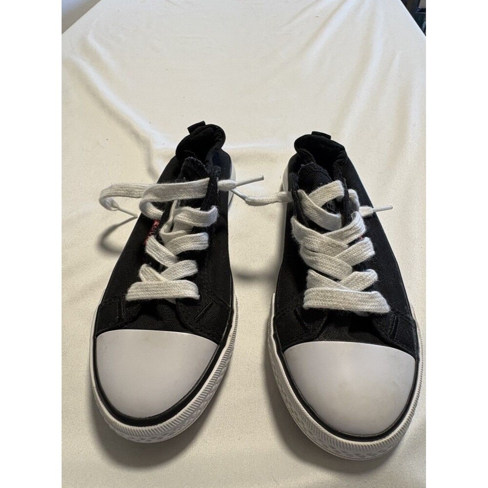 Levi’s Stan G Kids Youth Size 3 Black Canvas Slip On Sneakers Shoes Girls Boys